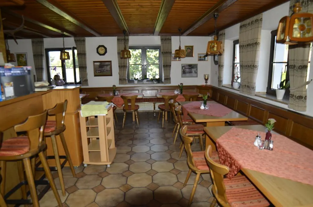 Pension Zum Grunen Wald Hotel Feuchtwangen
